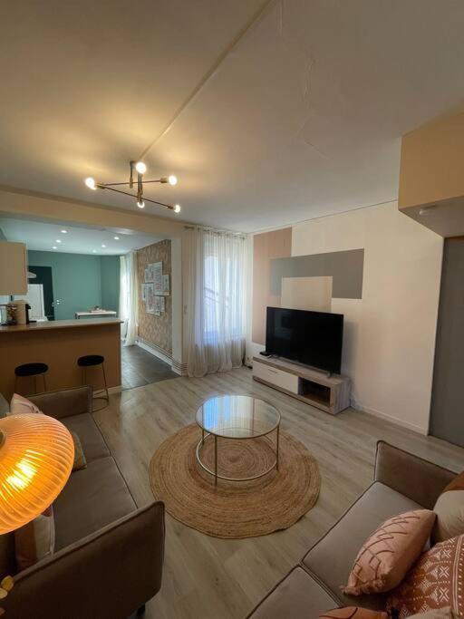 Appartement Spacieux A Deux Pas Du Centre Ρενς Εξωτερικό φωτογραφία