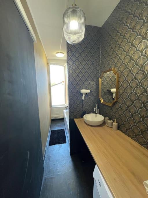 Appartement Spacieux A Deux Pas Du Centre Ρενς Εξωτερικό φωτογραφία